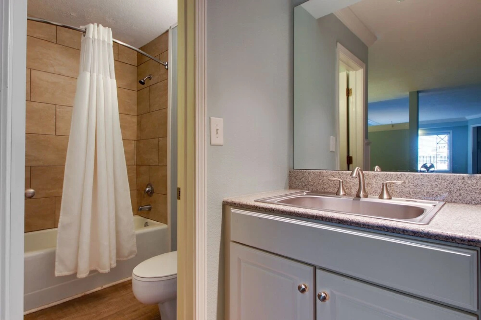 Islander Hotel & Resort