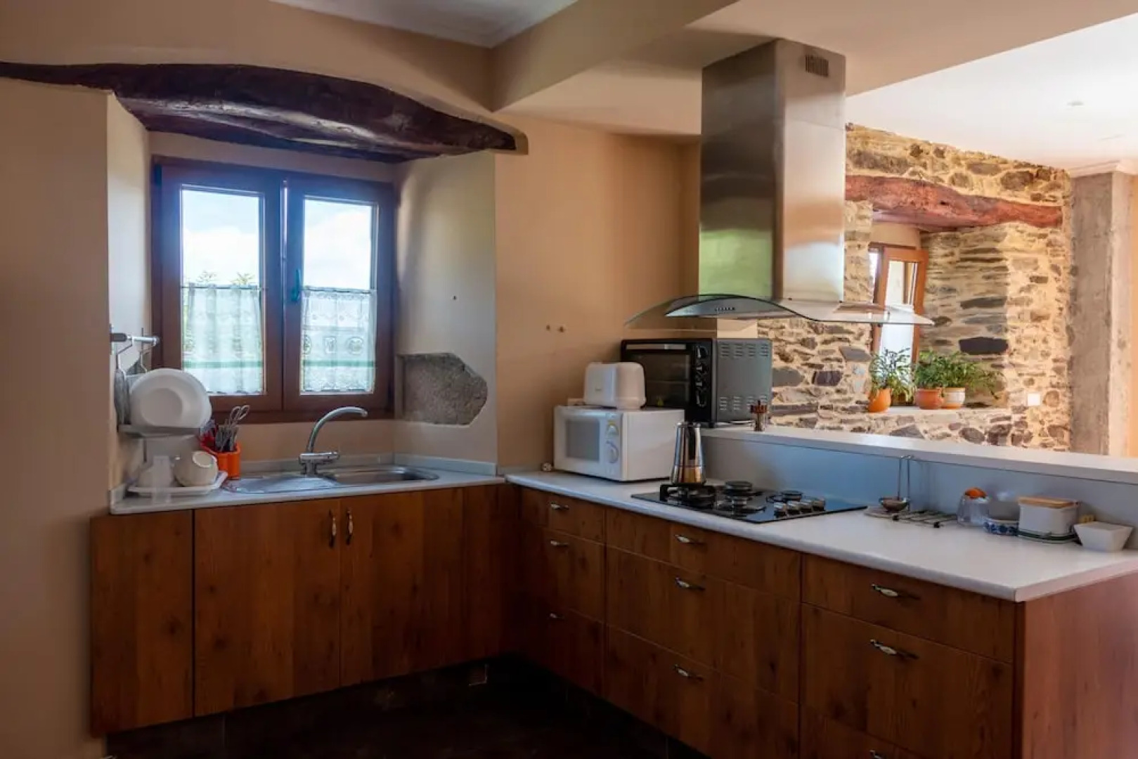 Apartment With 3 Bedrooms in Viveiro, With Wonderful Mountain View, Terrace and Wifi Near the Beach