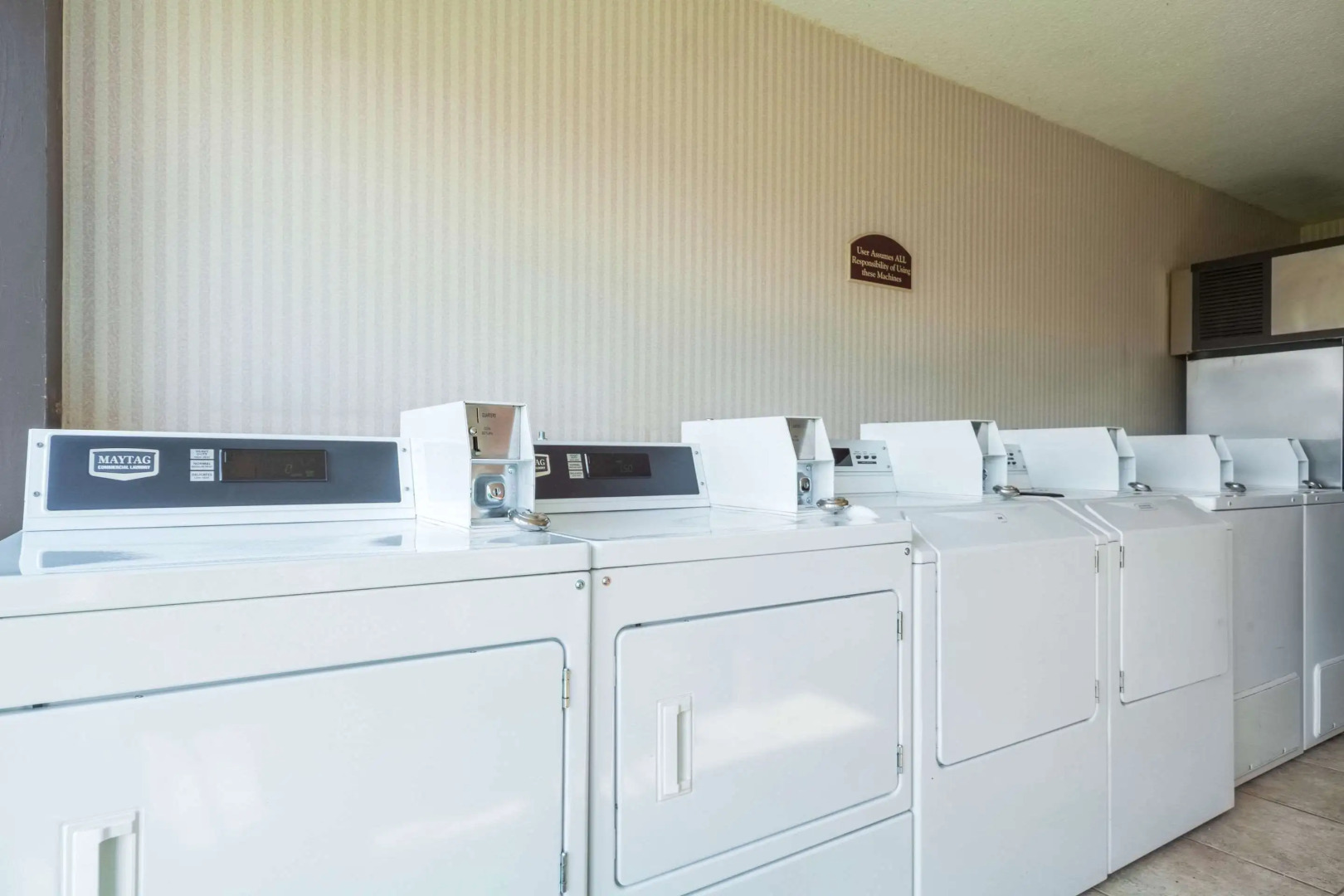 Suburban Studios I-80 Grand Island