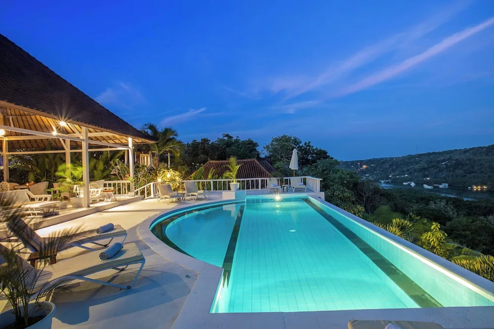 Stardust Villas