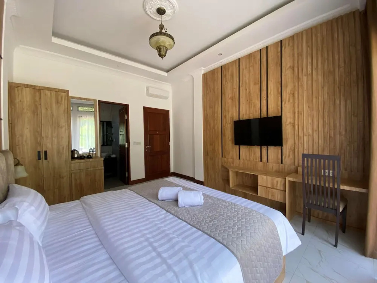 Toba Retreat Mansion And Villas