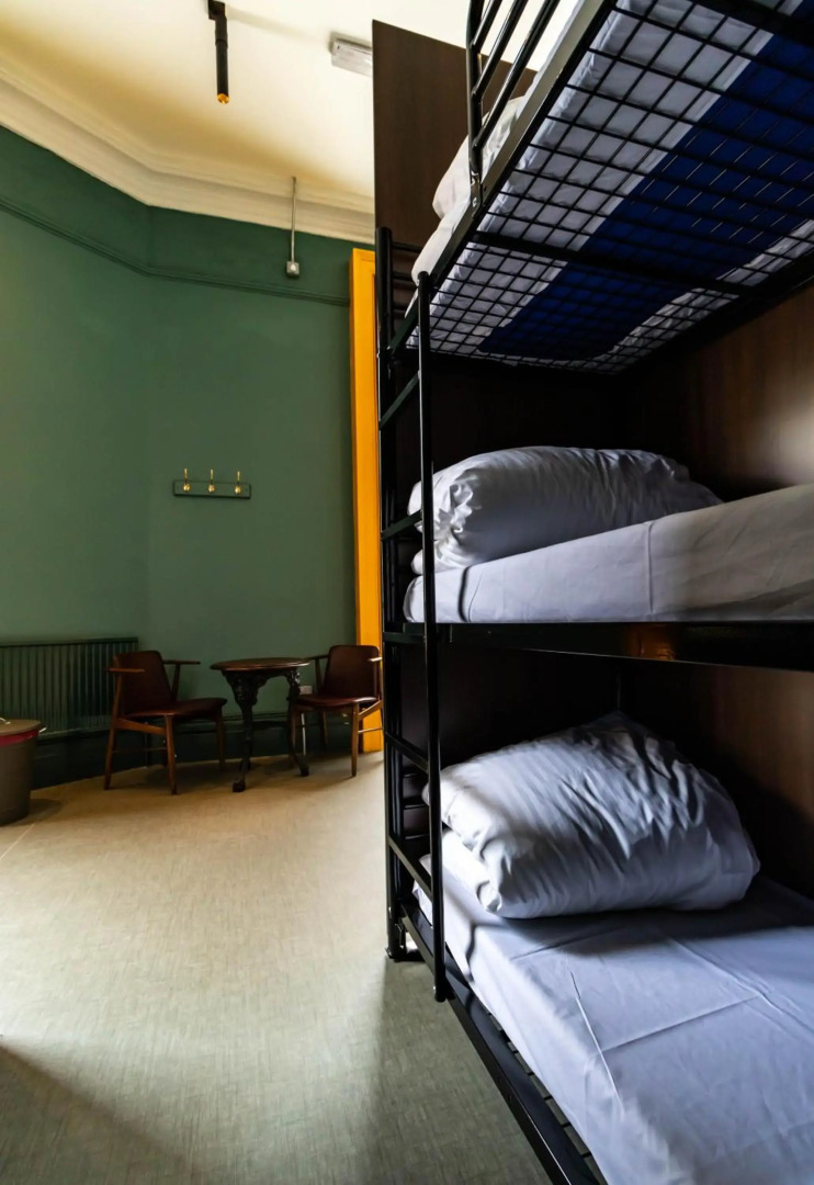 Publove The Rose & Crown