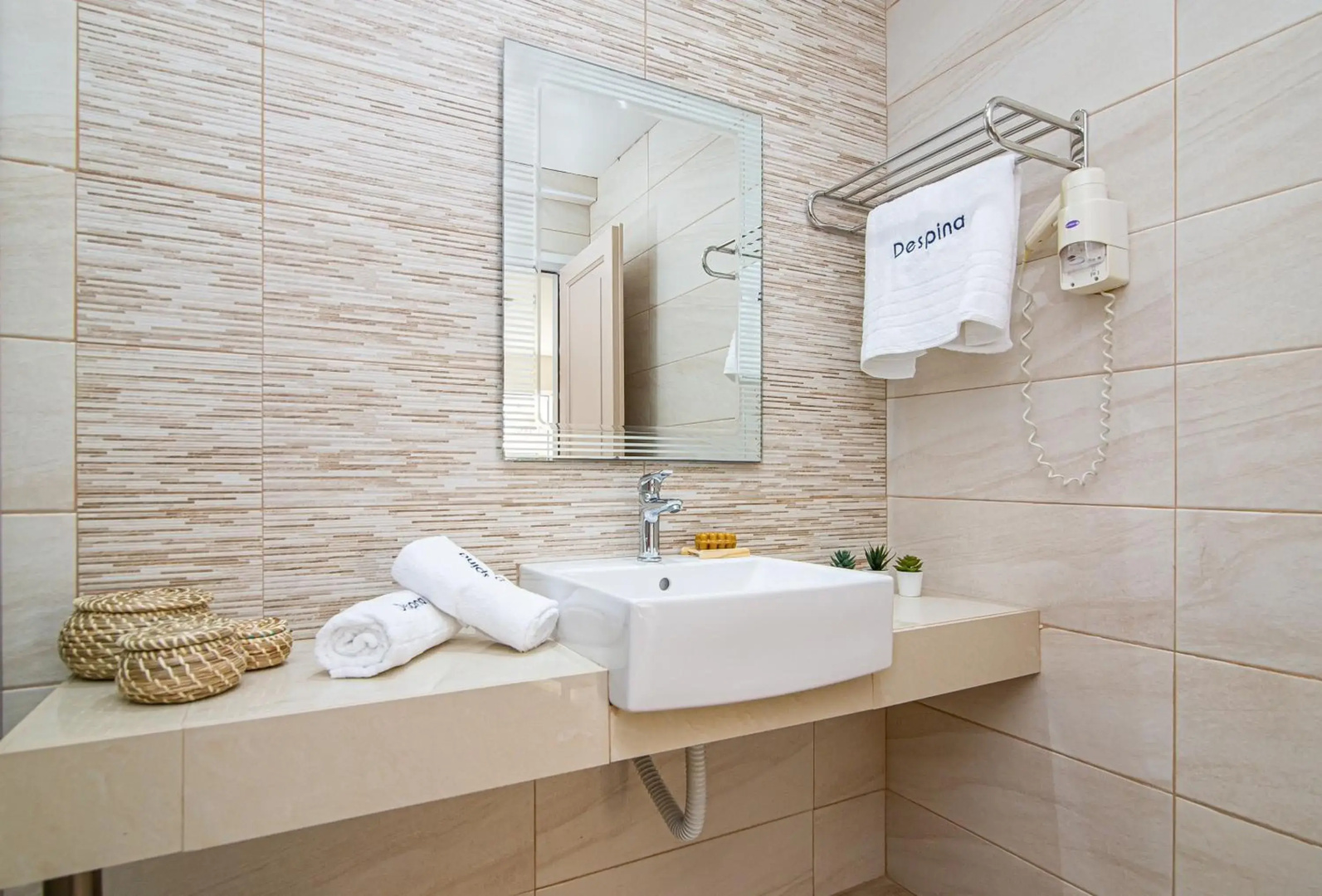 Despina Apartments