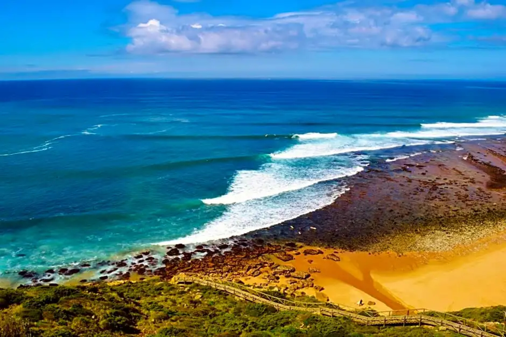 Alaia SurfLodge