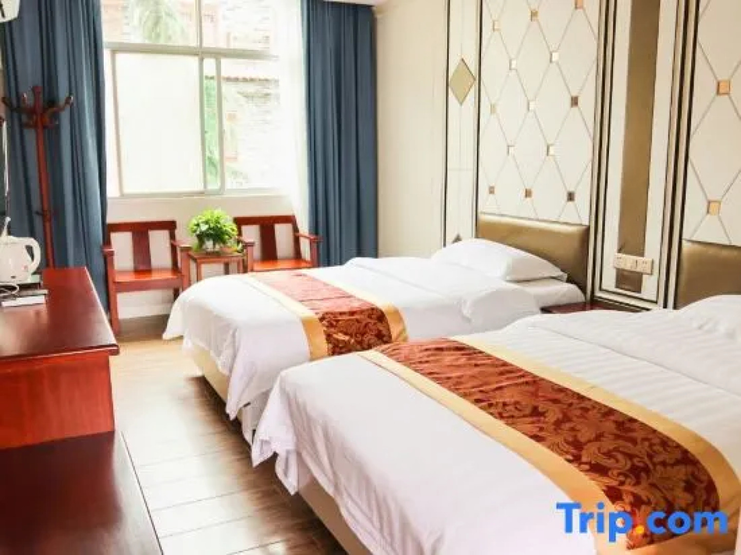 Towo Holiday Hotel (Manchuanguan Ancient Town Shop in Shanyang)