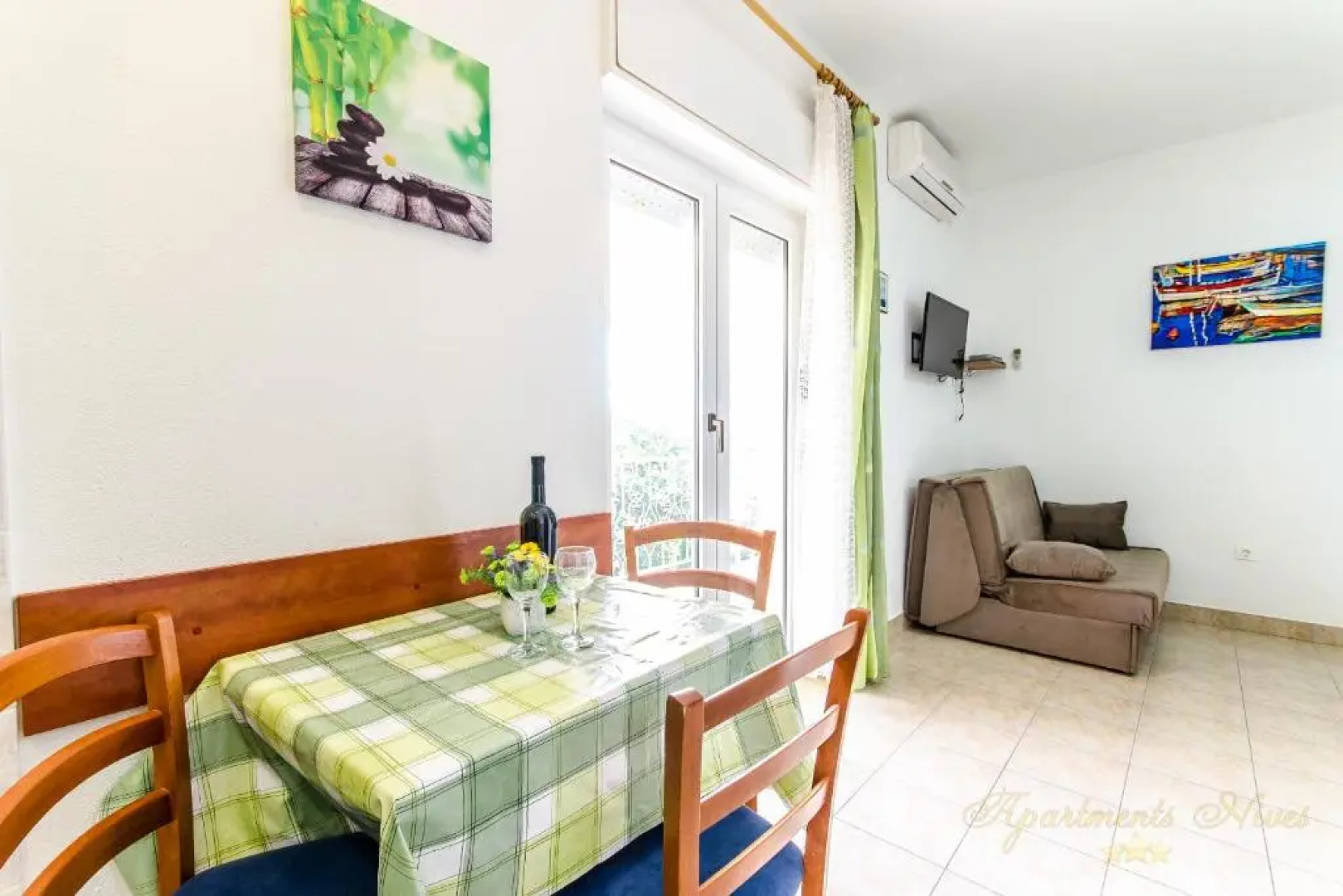 Apartments Nives Suhi Potok