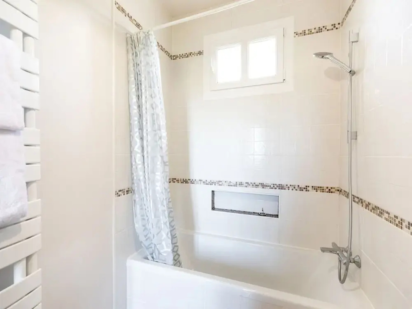 Elegant Chateau Escape