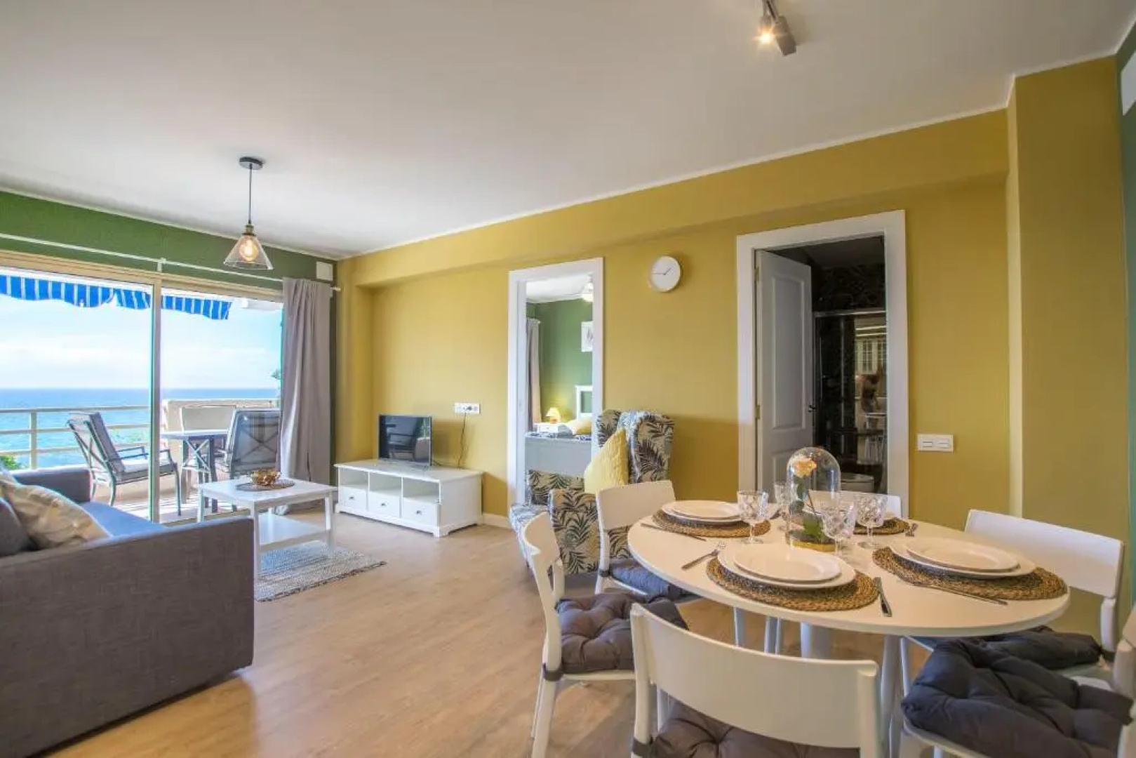 Modern Oceanview Apt 5min to Beach by DreamHomesTenerife