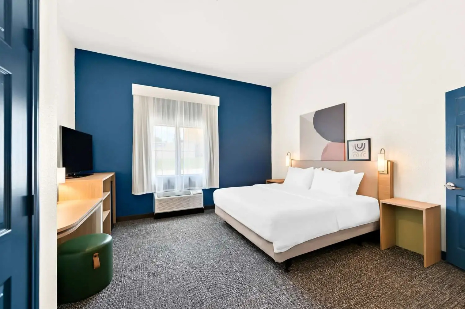 Spark by Hilton Longview