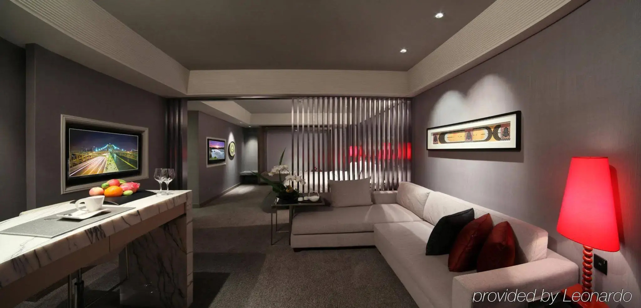 Rhombus Park Aura Chengdu Hotel