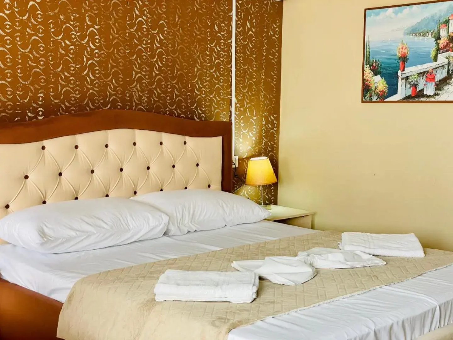 Viola Hotel