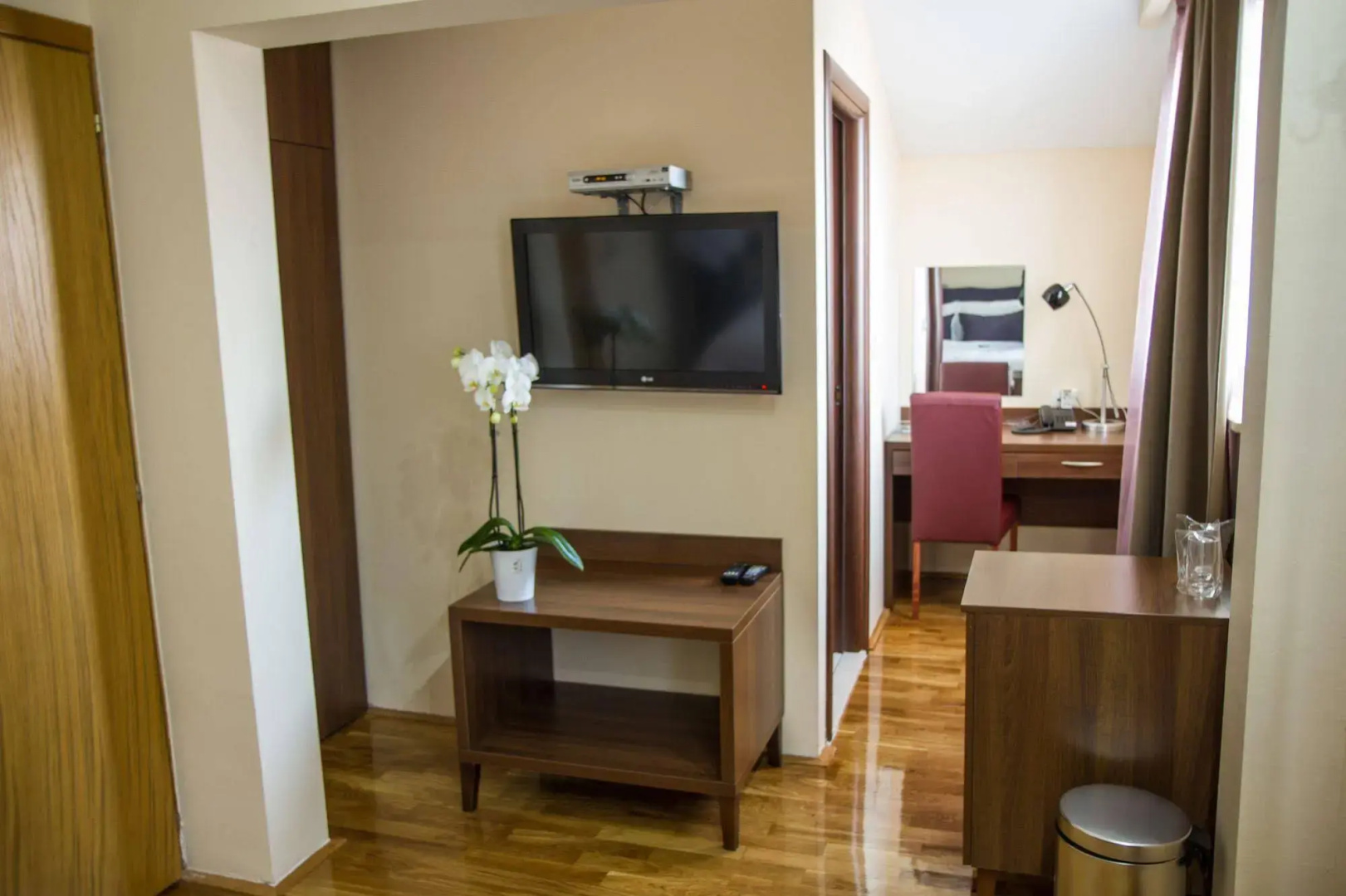 Hotel M