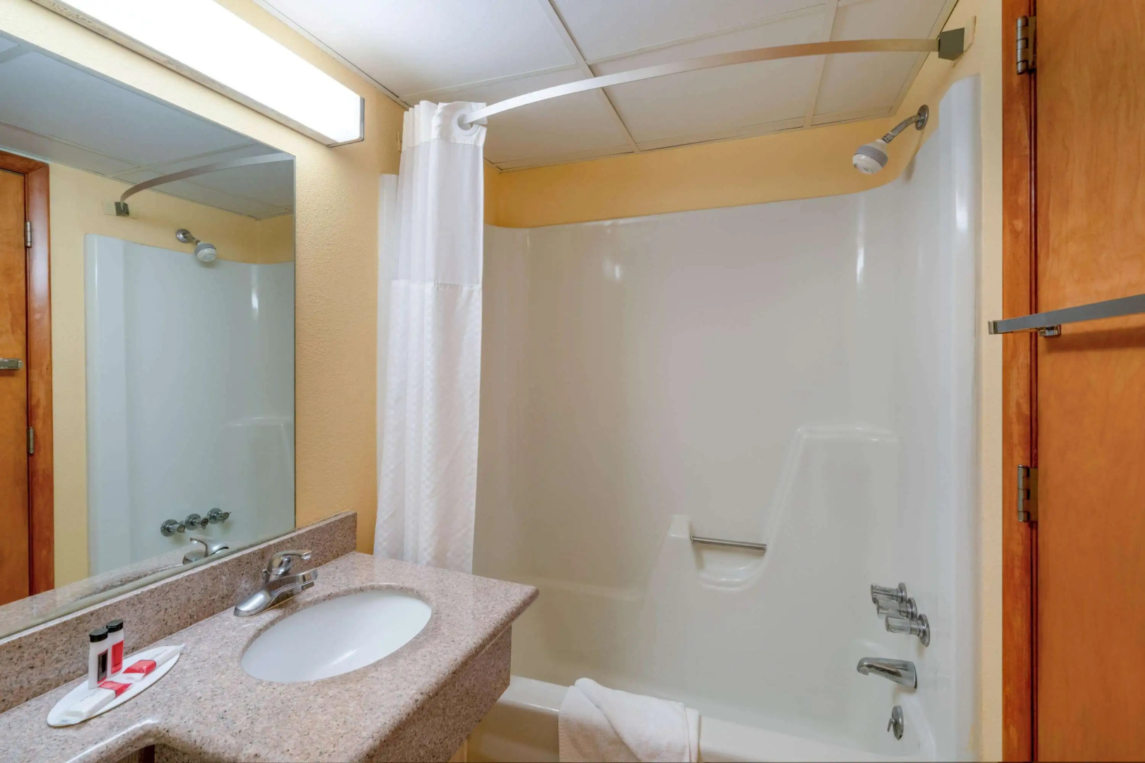 Days Inn by Wyndham Scranton PA