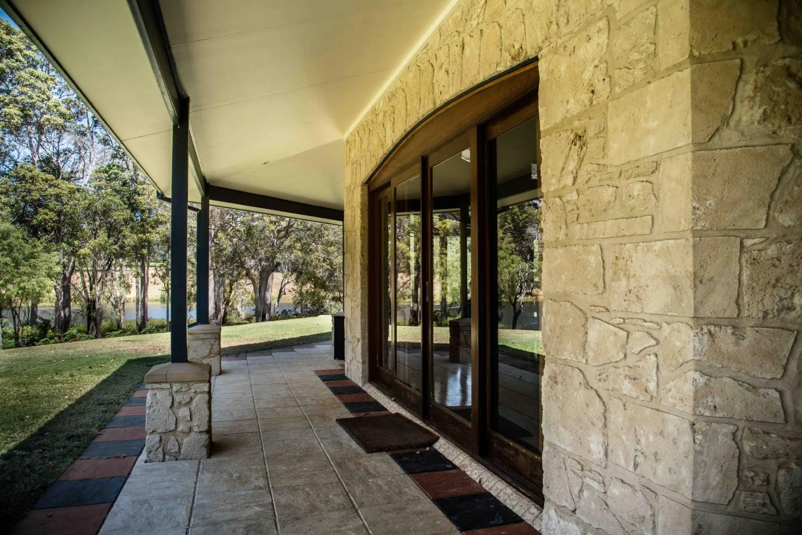 Harmony Forest Lake Side Lodge