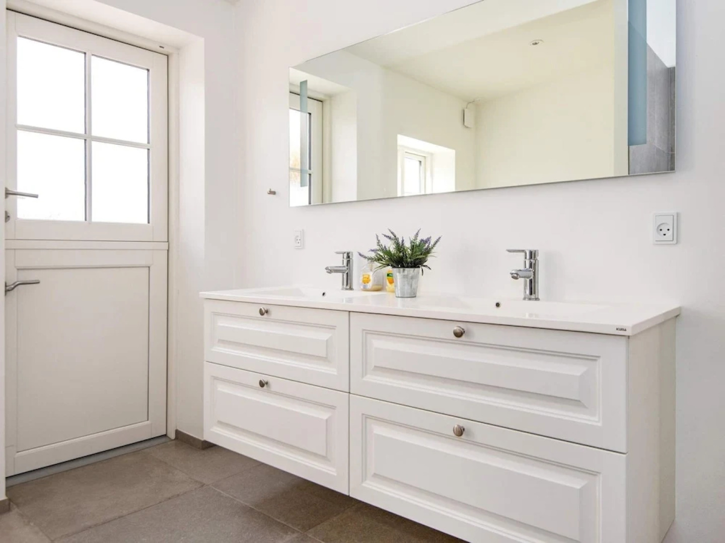 14 Person Holiday Home in Rodding