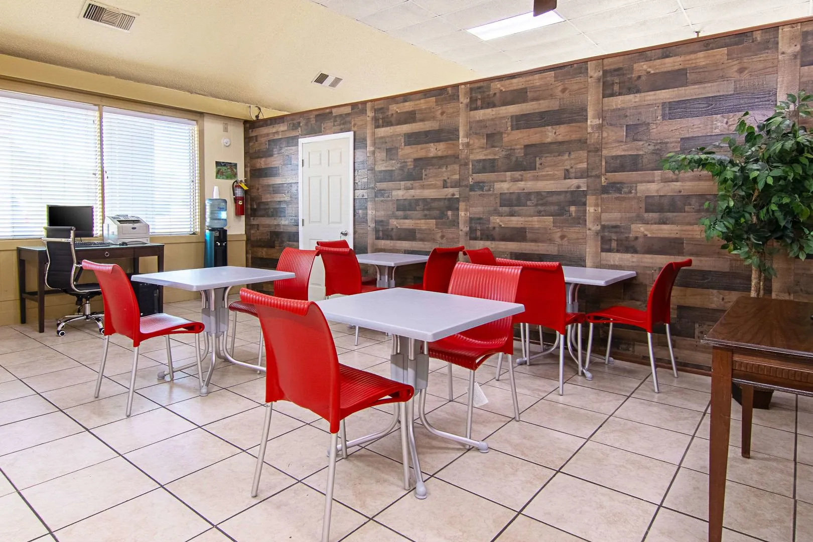 Red Roof Inn LaGrange