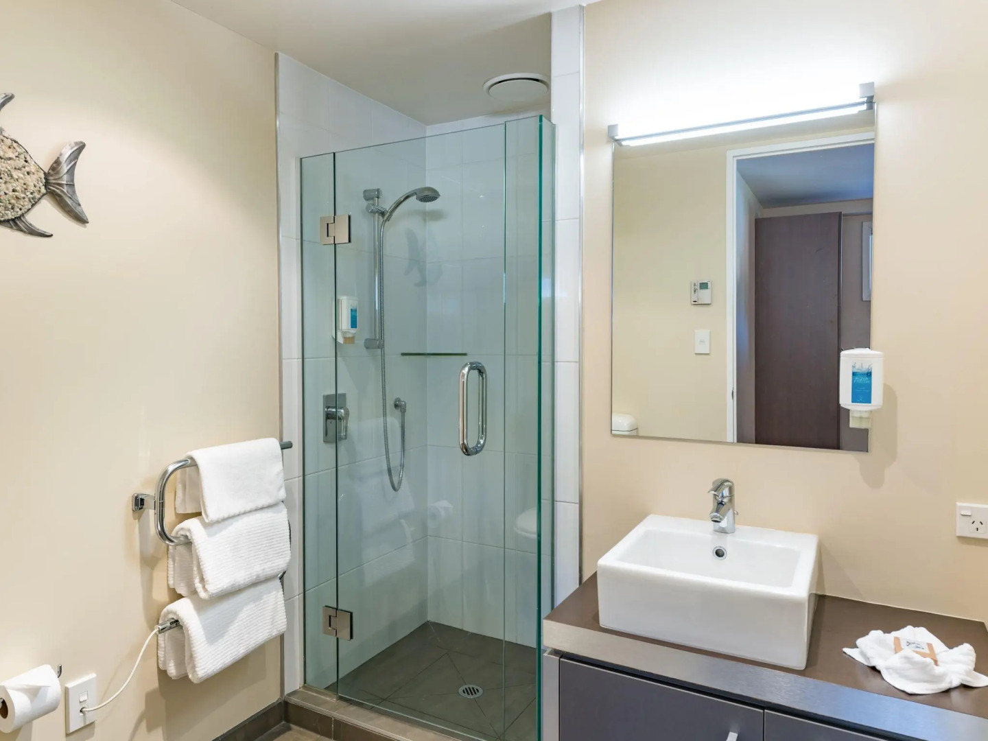 Edgewater Palms Apartments