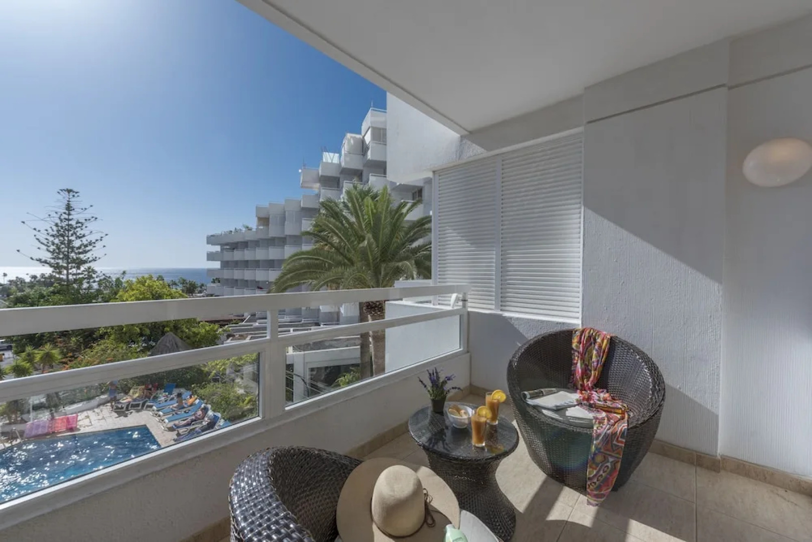 307 Bright Apartment, Sea View, WiFi, Air Conditioning