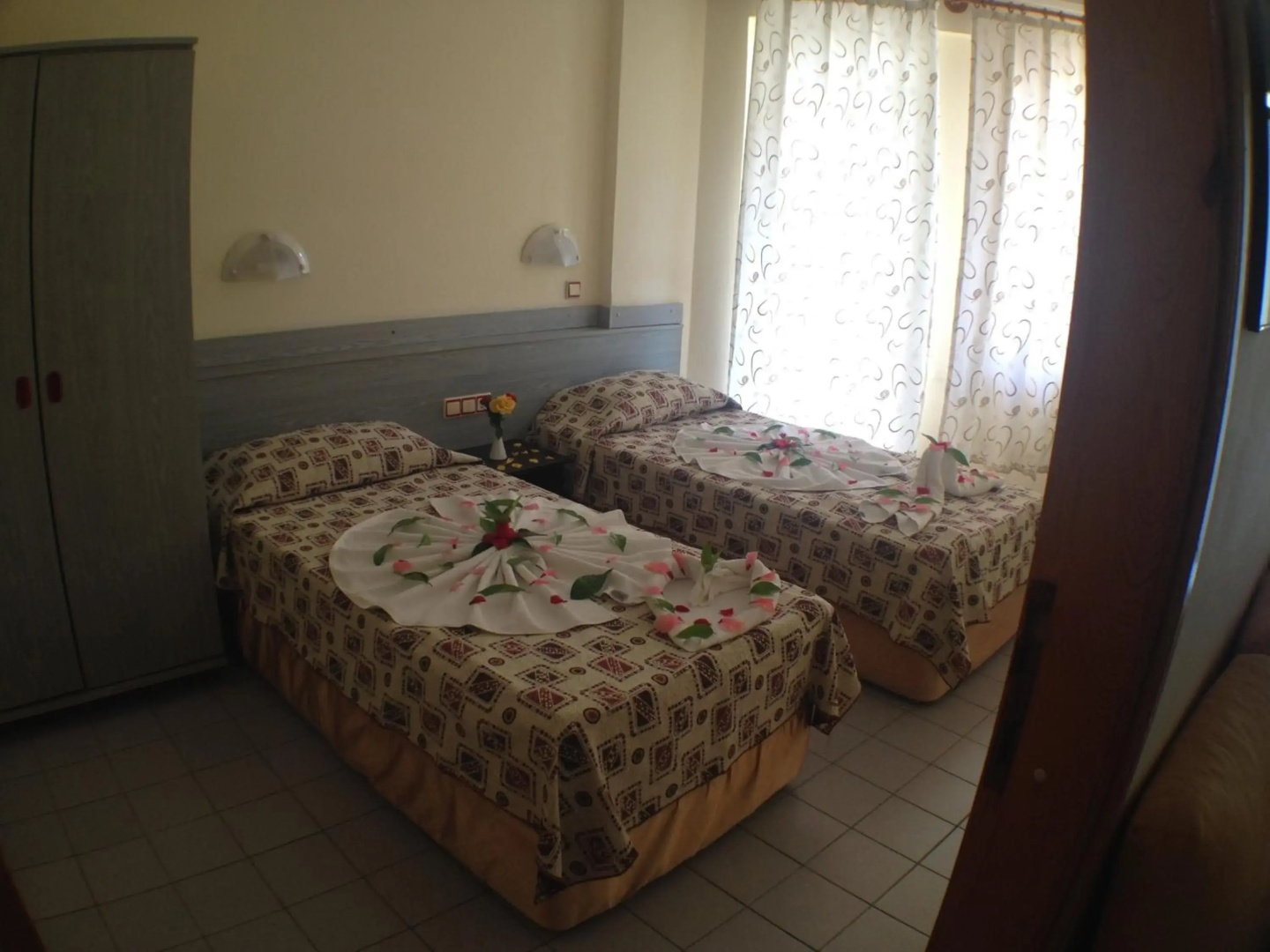 Semiz Apart Hotel
