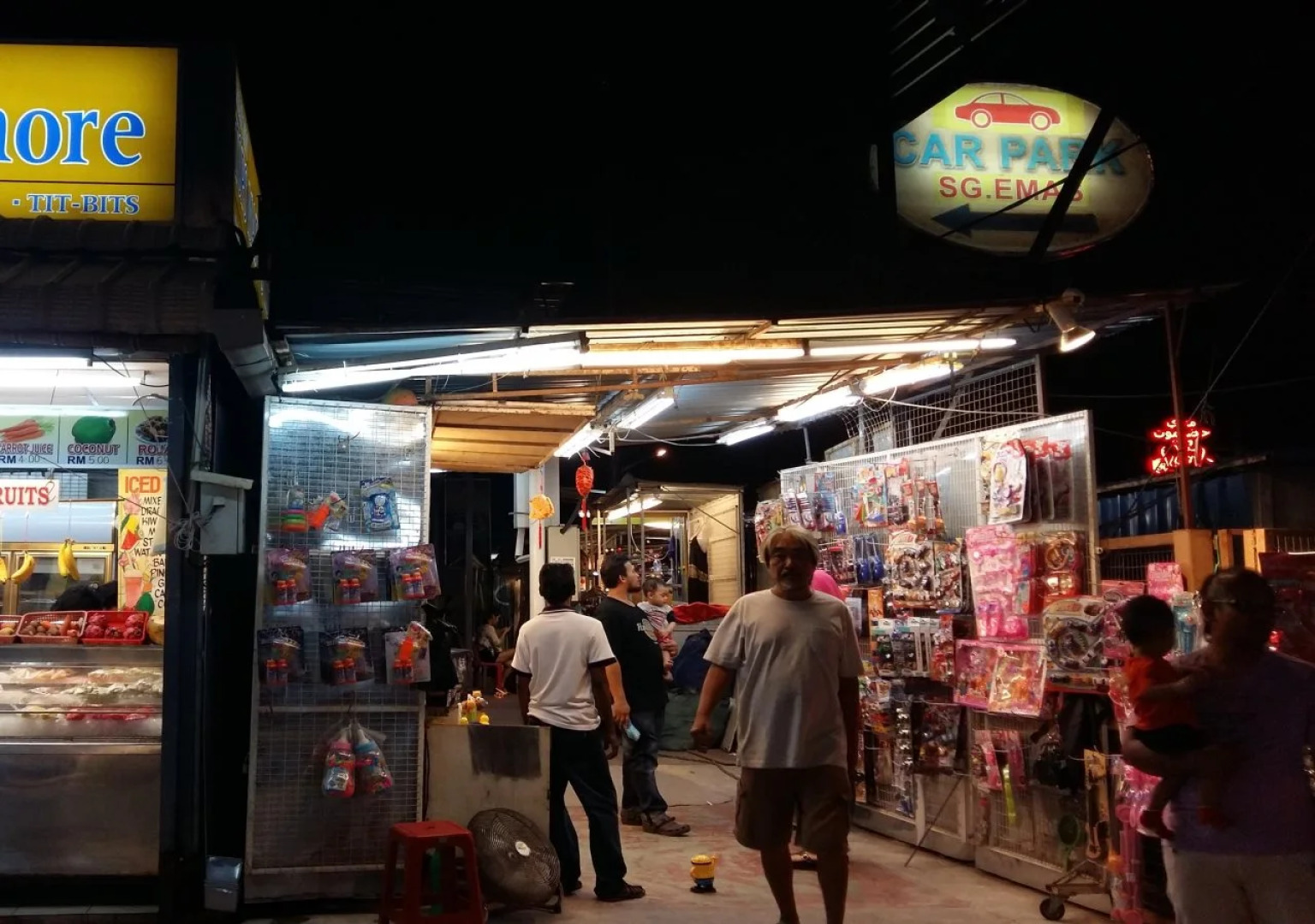 D'Feringghi Haus Hotel & Restaurant