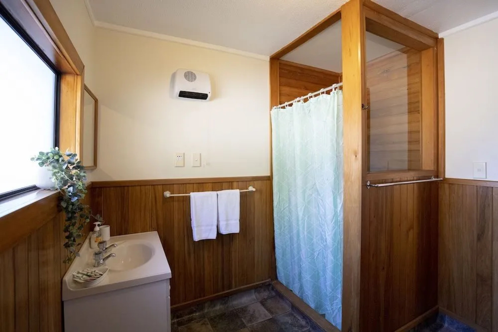 Punakaiki Beachfront Motels