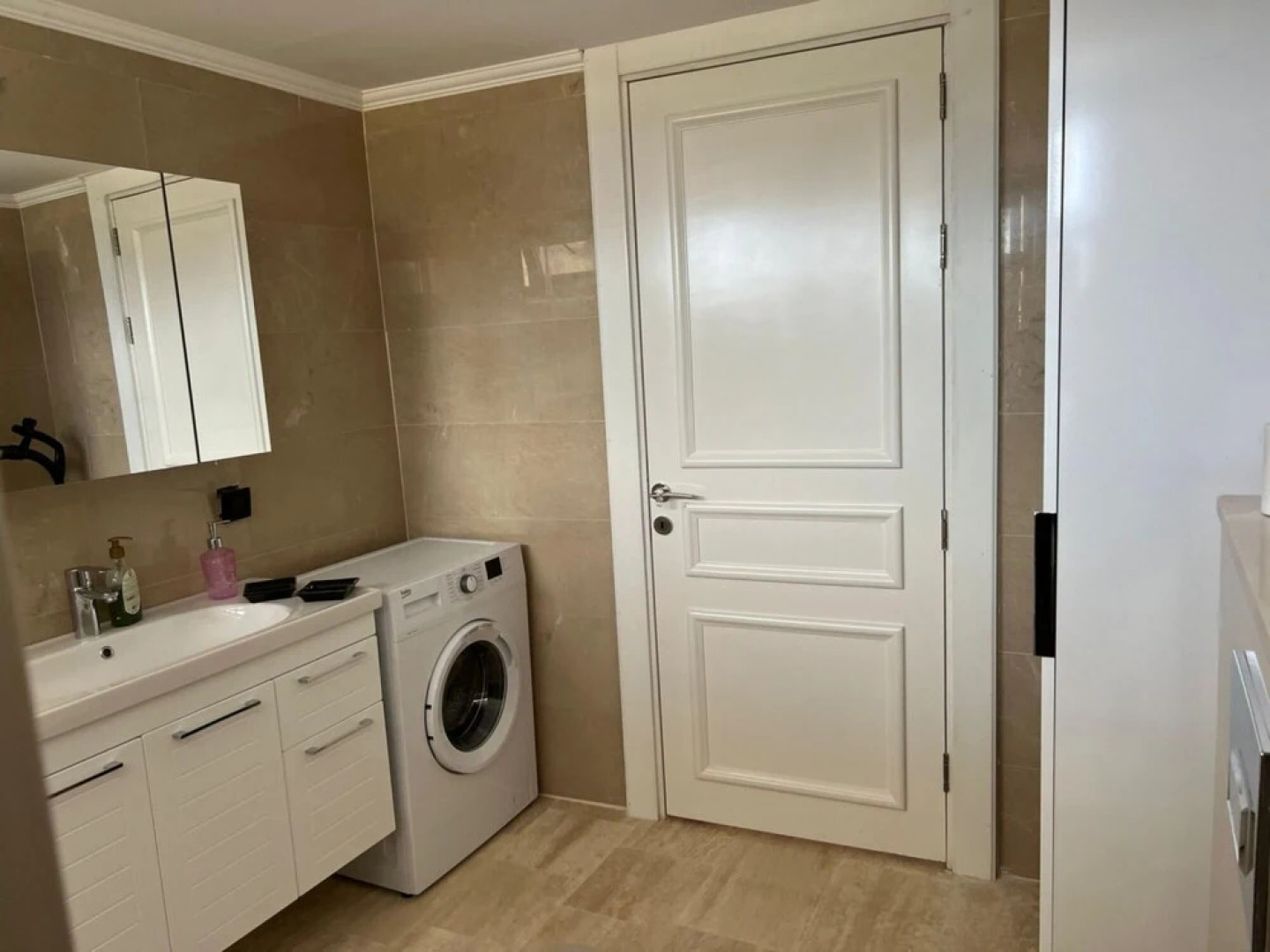 Charming Flat With Sea View Near Beach in Akyarlar