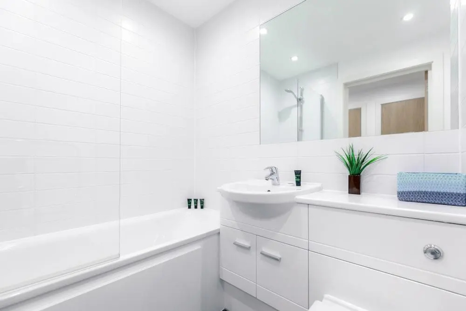 Roomspace Apartments -Nobel House