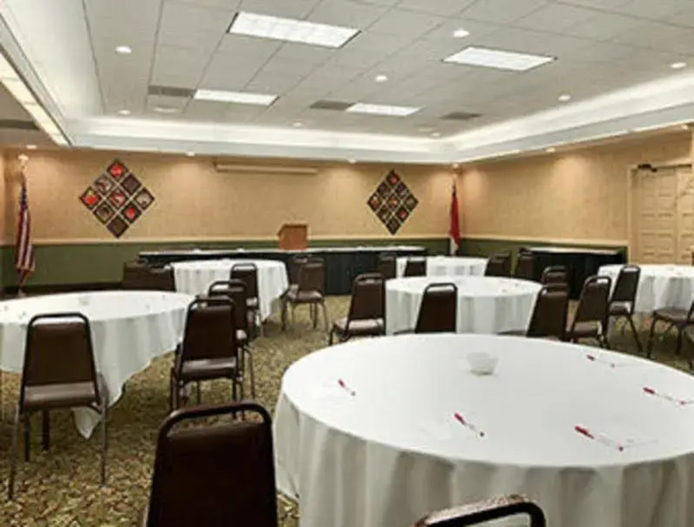 Ramada Burlington Hotel and Conference Center