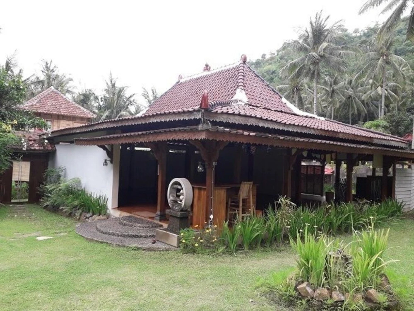 Gypsea Yoga Eco Retreat