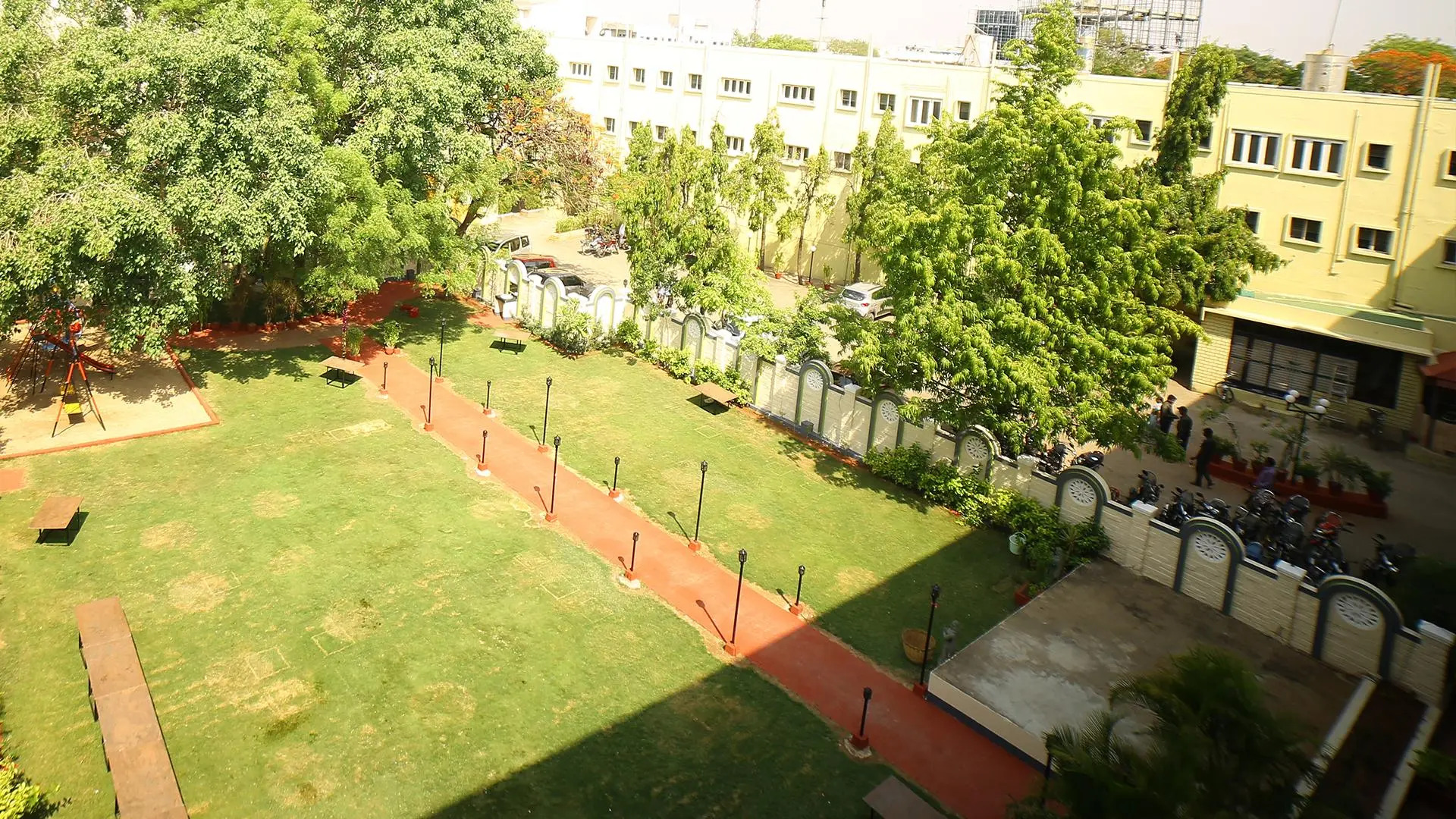 Hotel Rajvihar Deluxe