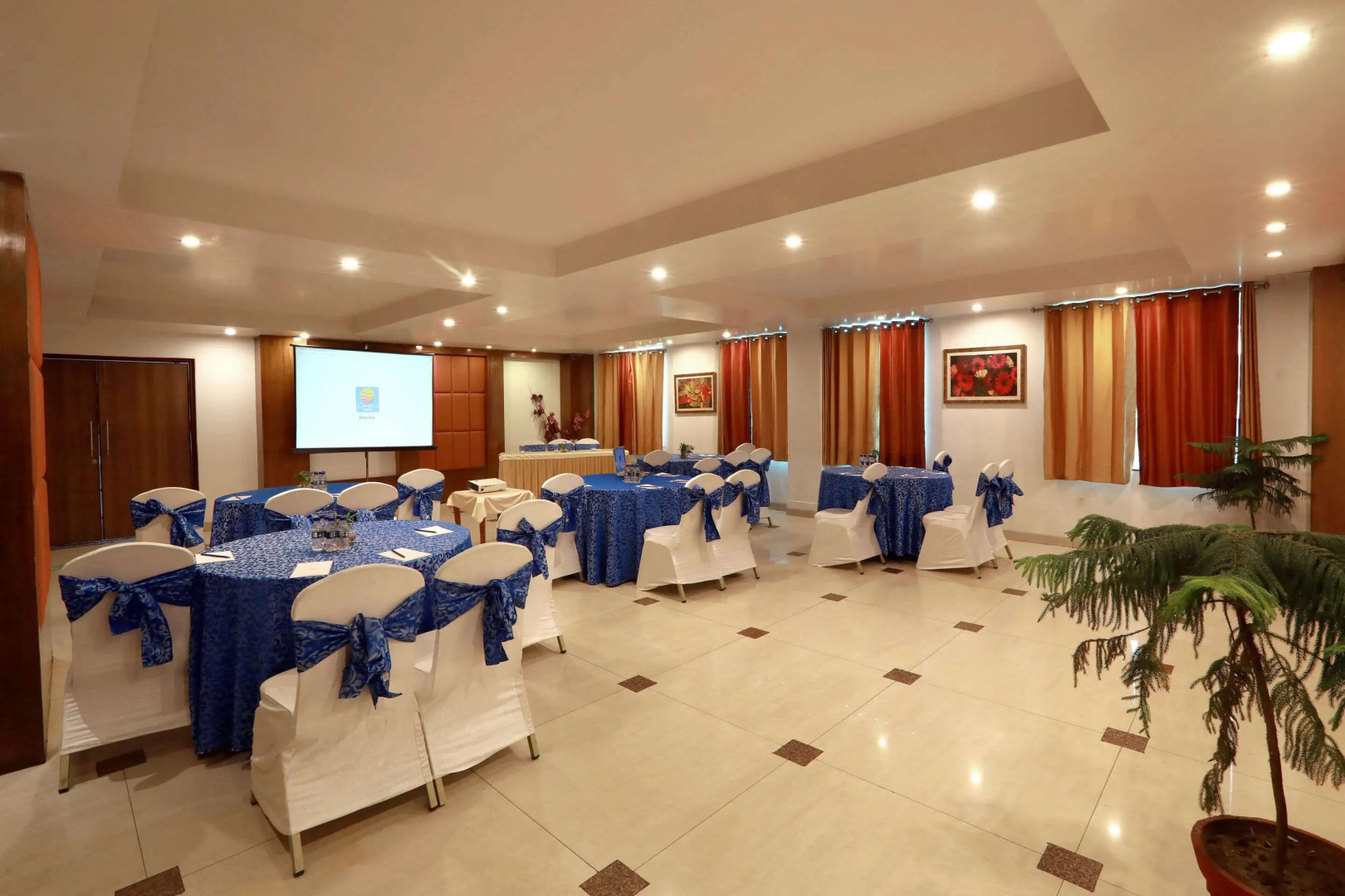 Comfort Inn Alstonia