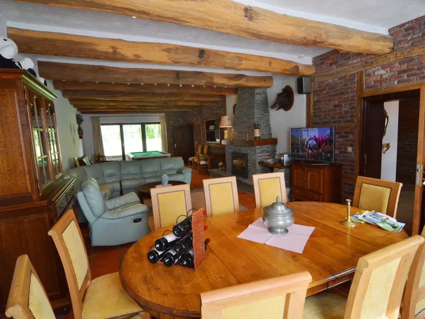 Spacious Ardennes Getaway