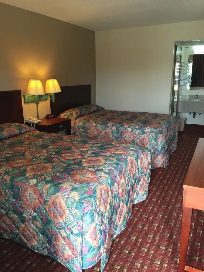 Executive Inn & Suites