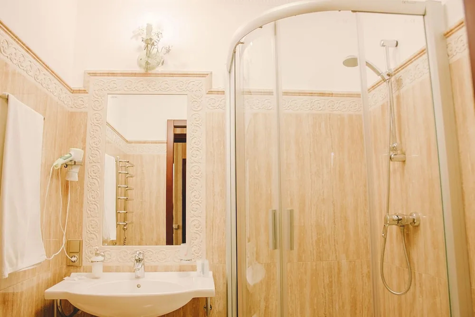 Отель Helicopter