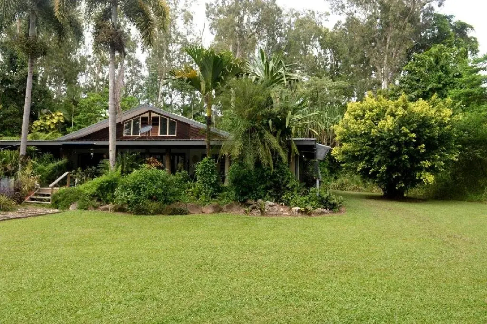 The Chantra Mission Beach B&B