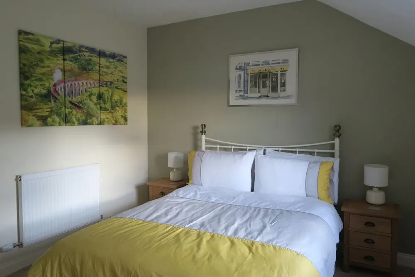 TwoStones B&B & Holiday Cottage