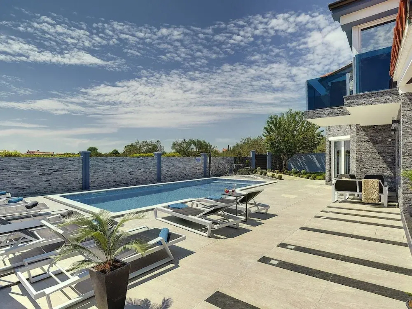 Modern Villa With Private Pool Consisting of 2 Apartments Near the Beach