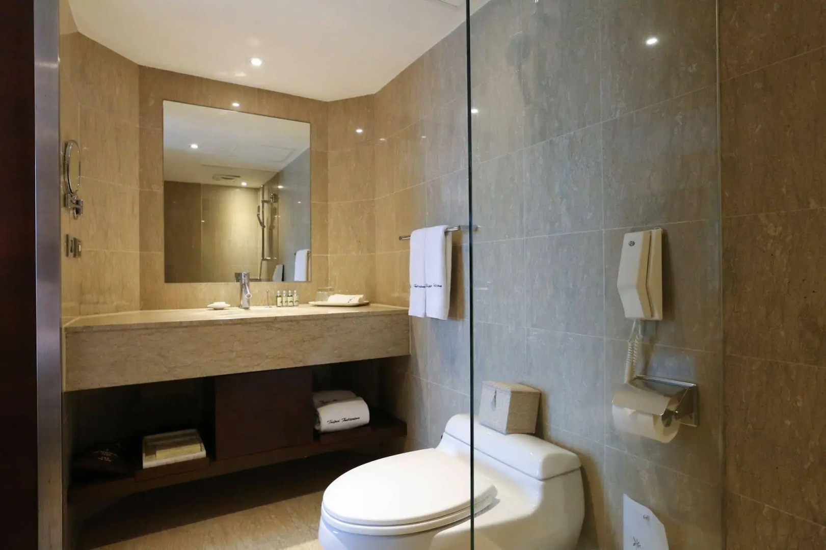 Taipei Fullerton Hotel - Fuxing South