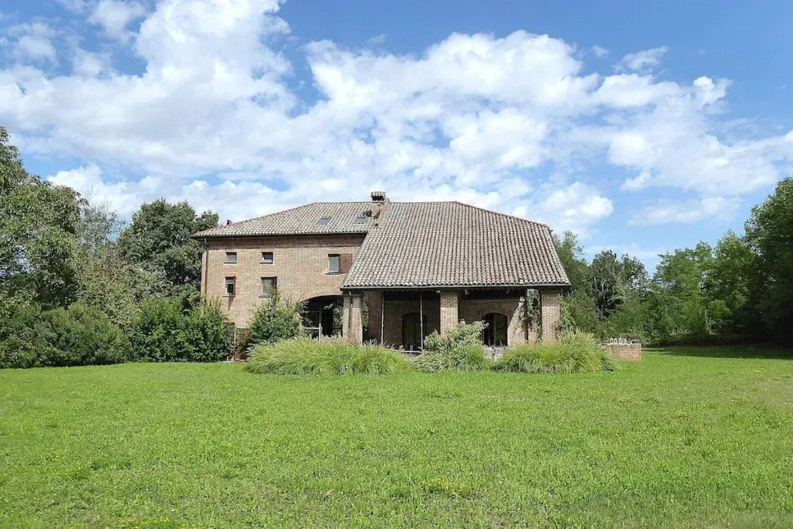 Villa Poggio Zucchino Pool Piacenza
