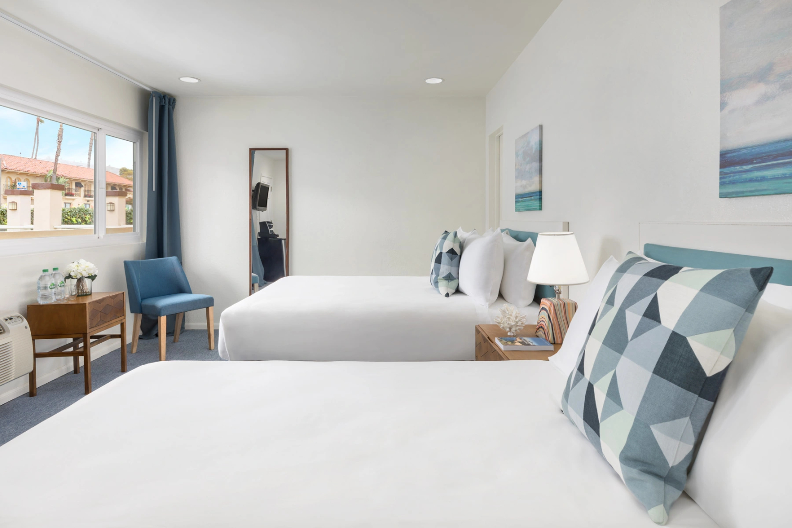 Pacific Edge Hotel