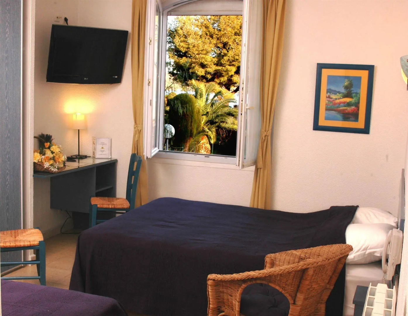 Logis Hotel l'Esterella