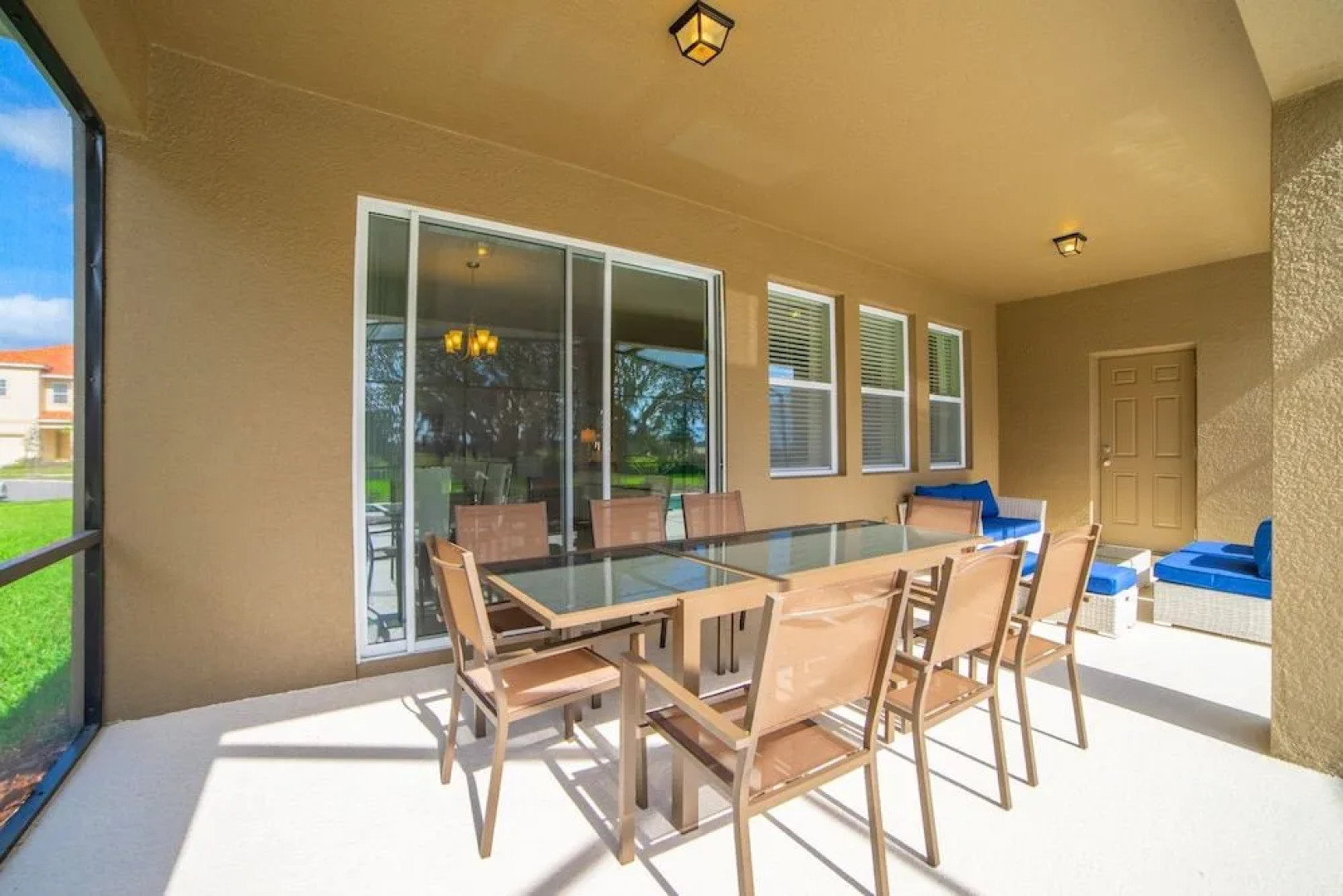 Oakshaddows Villa Windsor At Westside