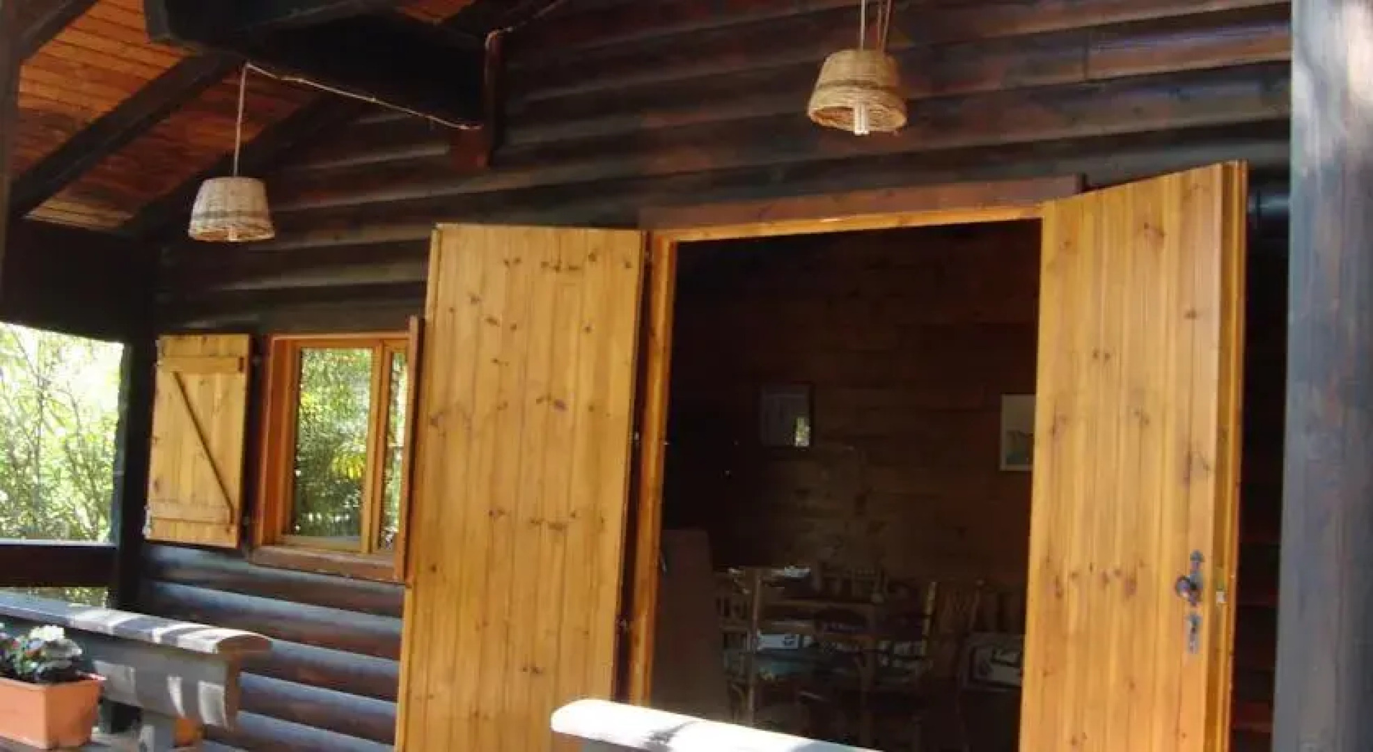 Villetta tra mare e ulivi