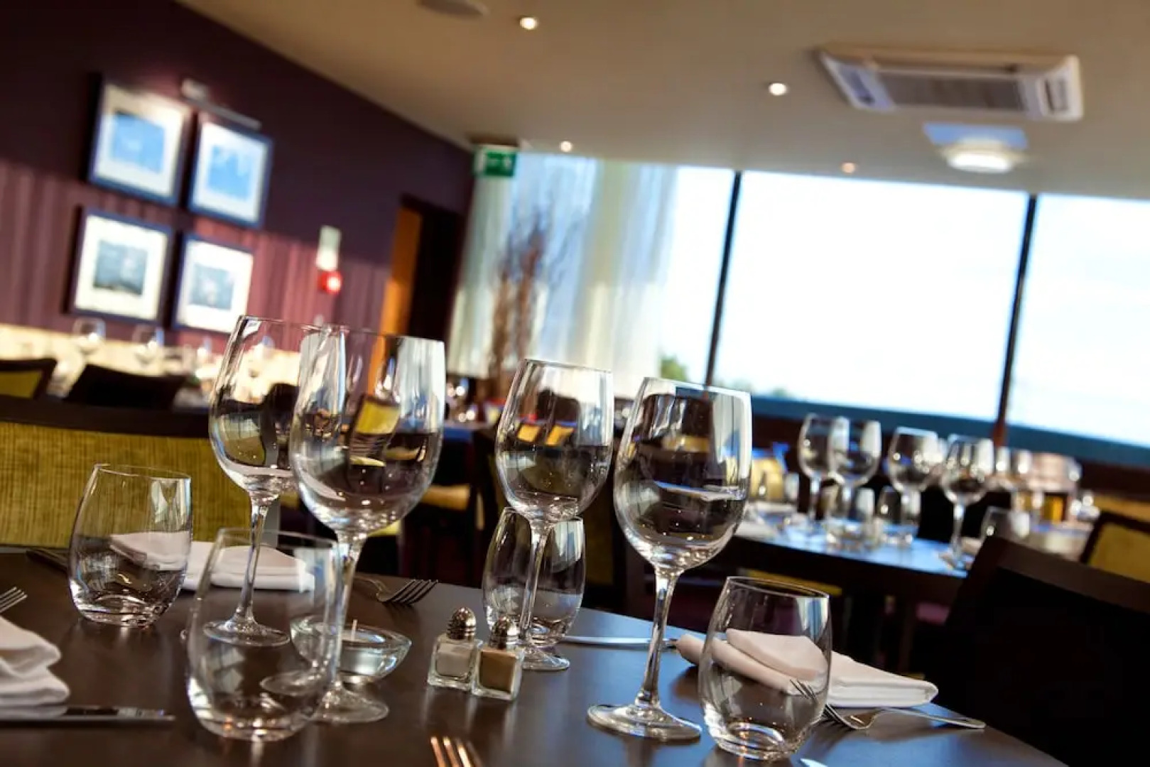 Hotel Elizabeth Hull