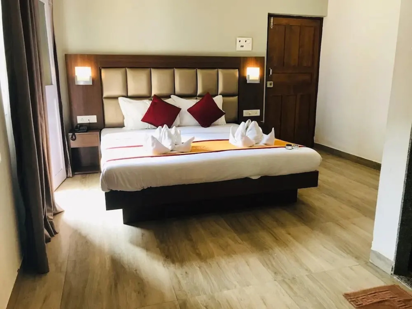 Village Royale, Calangute Beach