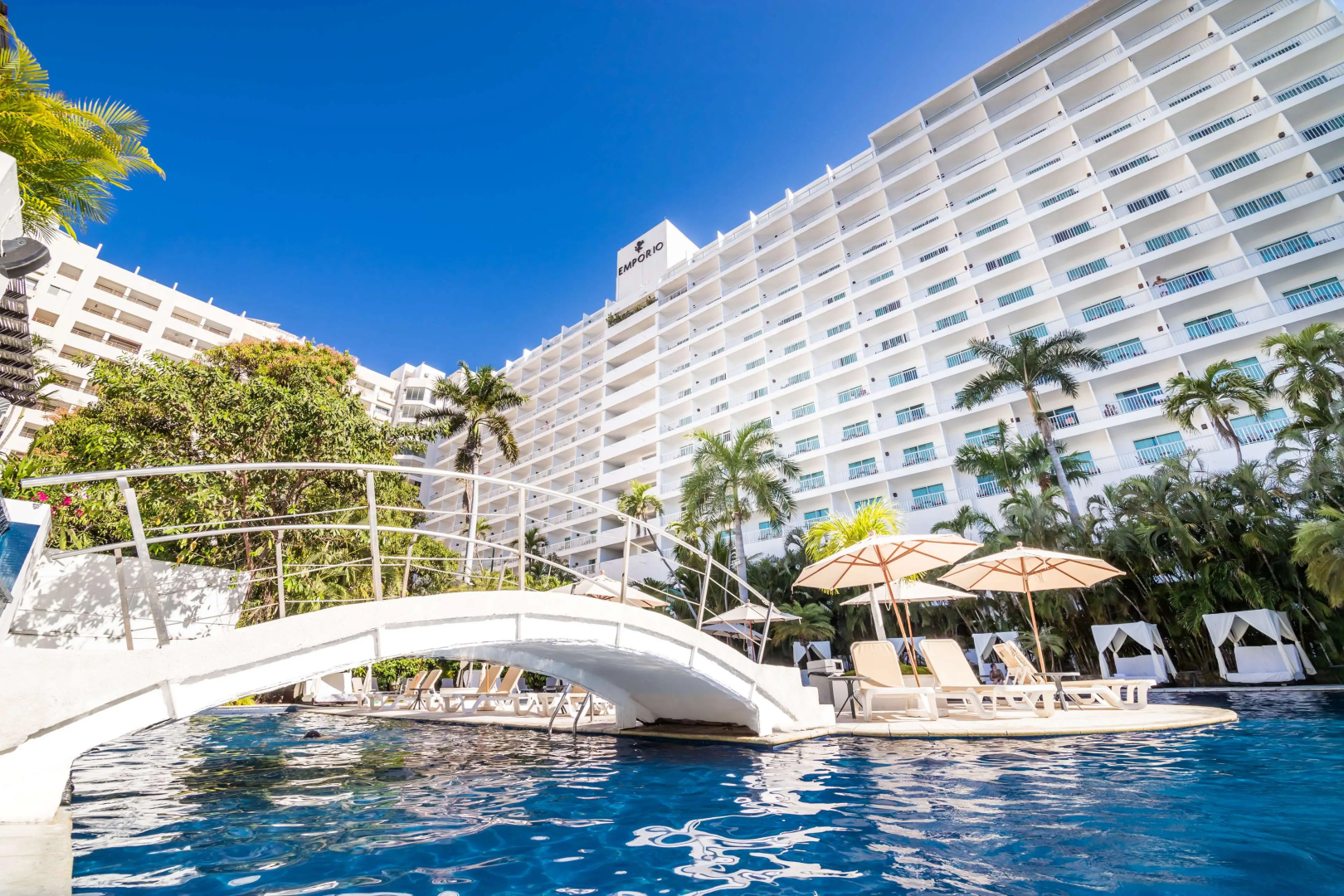 Hotel Emporio Acapulco