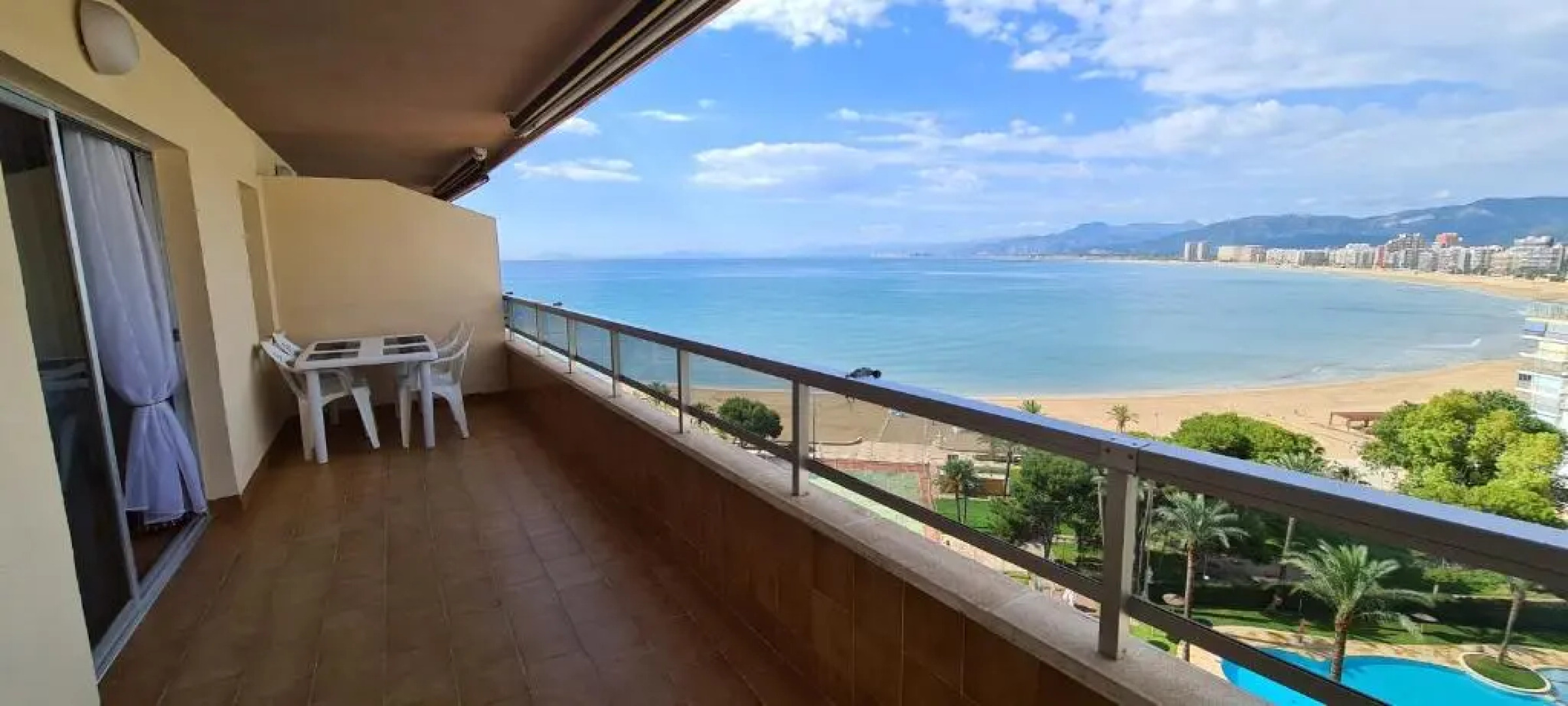 Apartamentos Florazar II