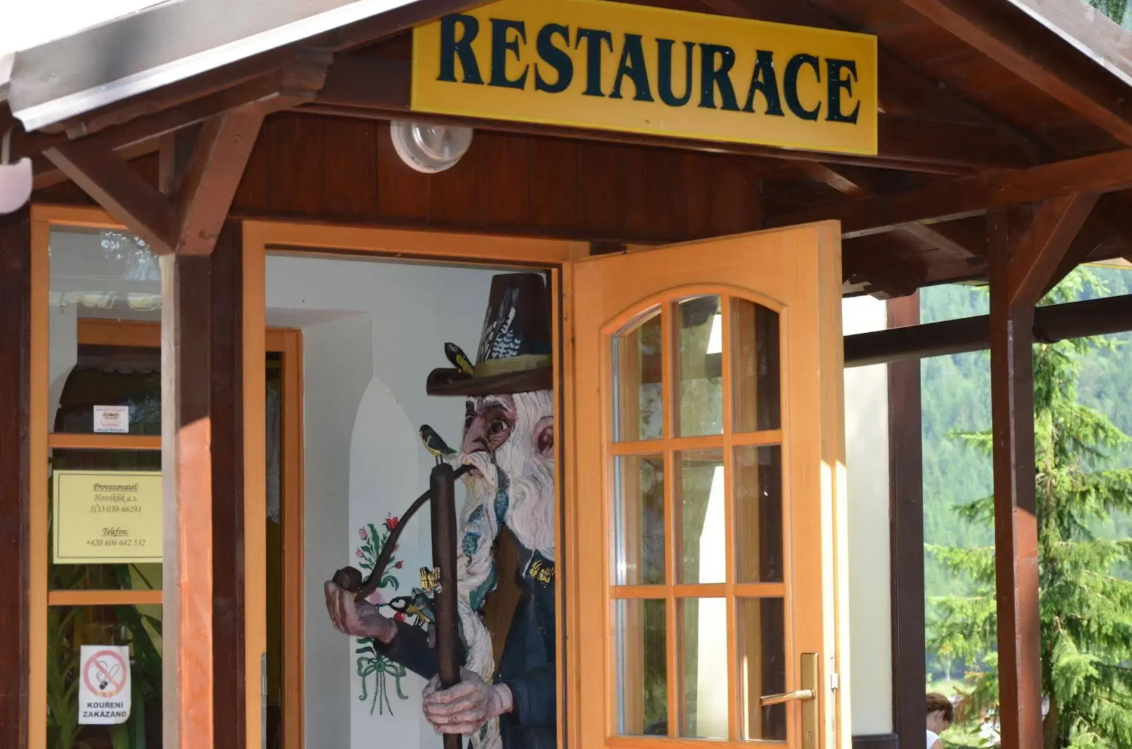 Отель Výsluní