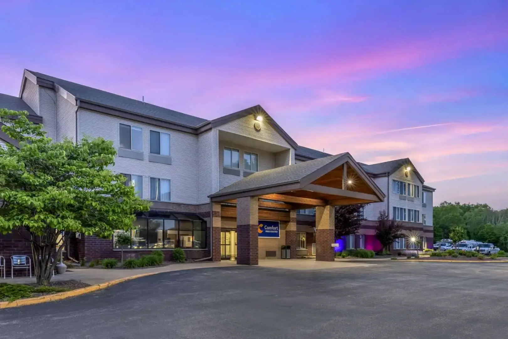 Comfort Inn & Suites