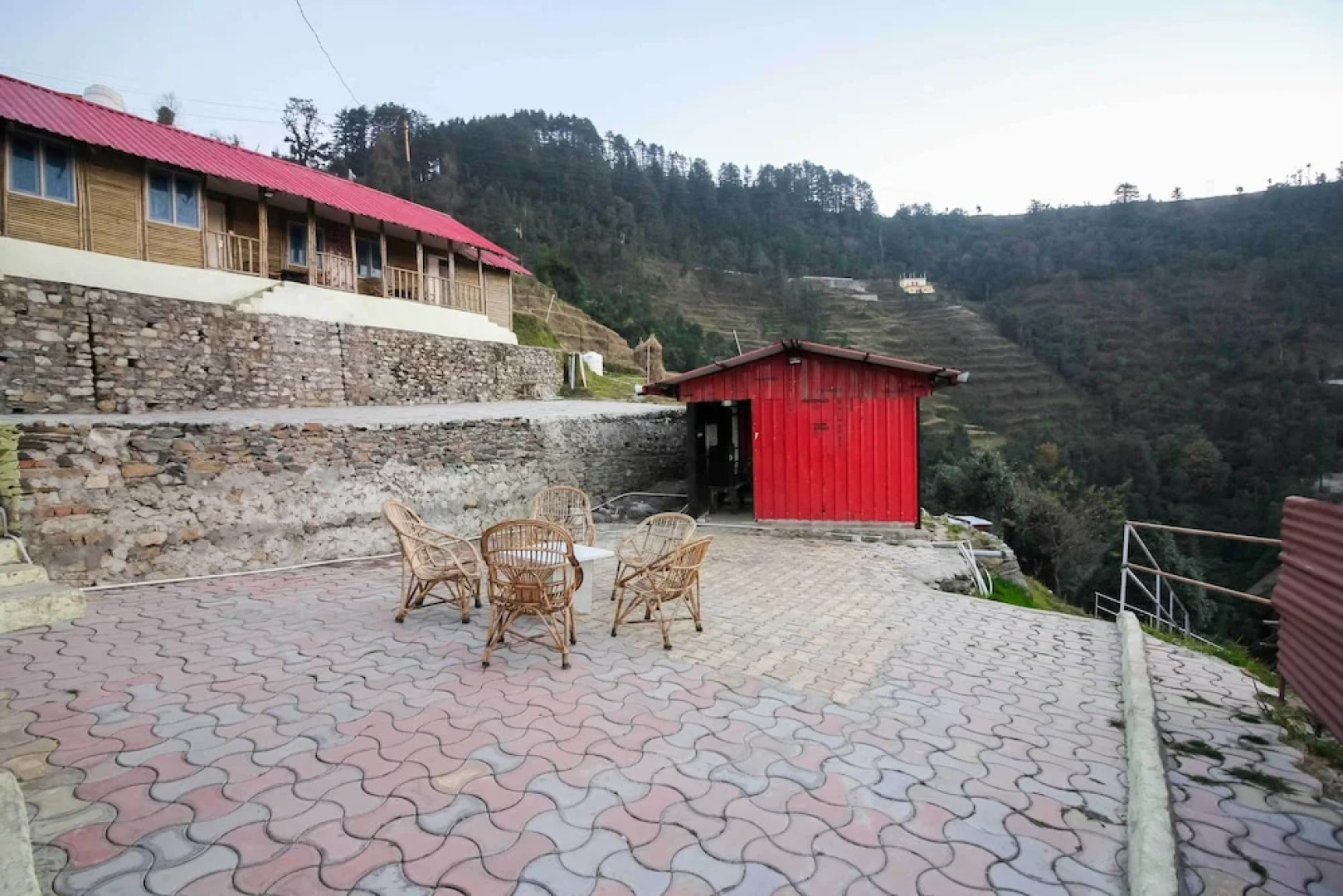V Resorts Glamwood Dhanaulti